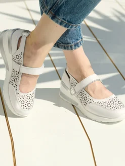 Femme Pédiconfort Babies à scratch en cuir