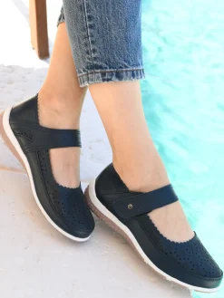 Femme Pédiconfort Babies ajourées à patte scratch