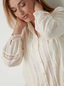 Femme Daxon Blouse col volanté