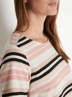 Femme Daxon Blouse en crêpe encolure ronde