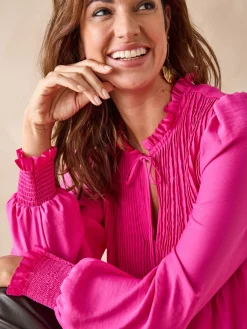 Femme Daxon Blouse en satin