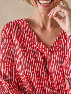 Femme Daxon Blouse encolure V