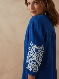 Femme Daxon Blouse manches brodées