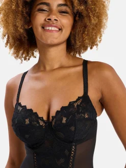 Sans Complexe Body dentelle à armatures Arum