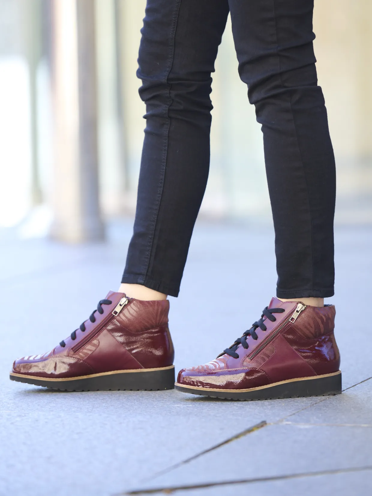 Femme Pédiconfort Boots à lacets cuir doublées suédine