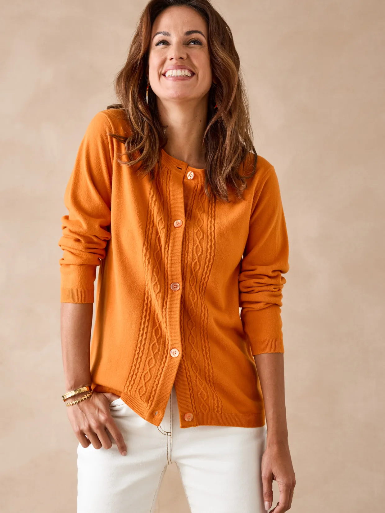 Femme Daxon Cardigan avec jeux de torsades