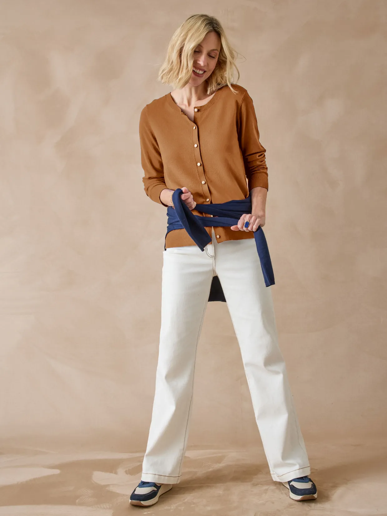 Femme Daxon Cardigan élégant boutons-bijoux