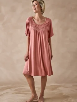 Daxon Chemise de nuit courte évasée fluide