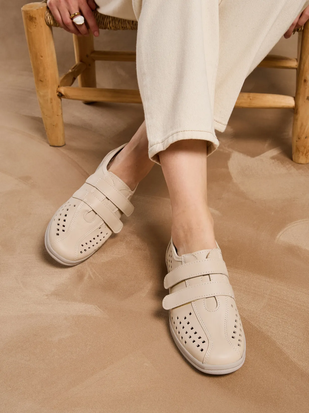 Femme Pédiconfort Derbies scratchées à semelle amovible