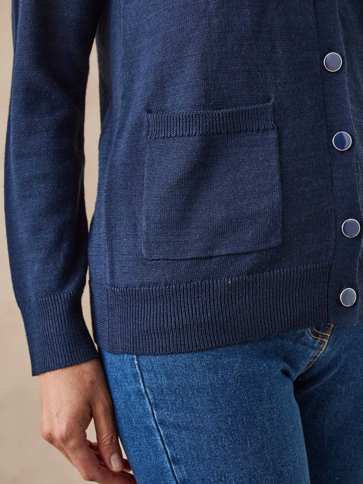 Femme Daxon Gilet encolure V 50% laine mérinos