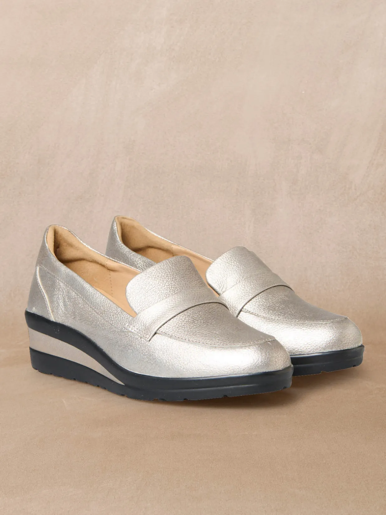 Femme Pédiconfort Mocassins compensés à aérosemelle