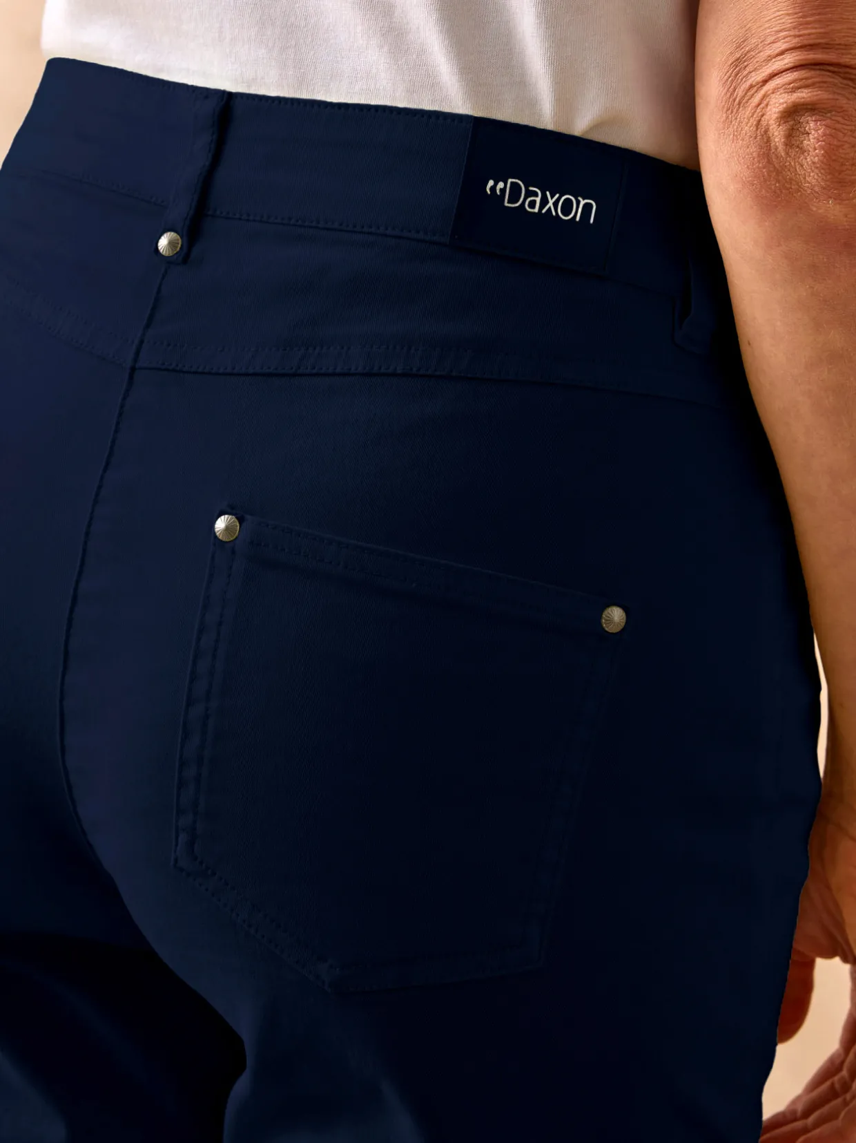 Femme Daxon Pantacourt élastiqué en gabardine