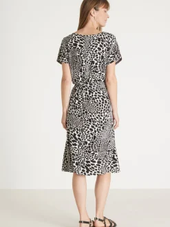 Femme Daxon Robe encolure bateau en maille fluide