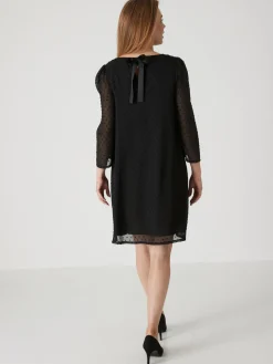 Femme Daxon Robe plumetis