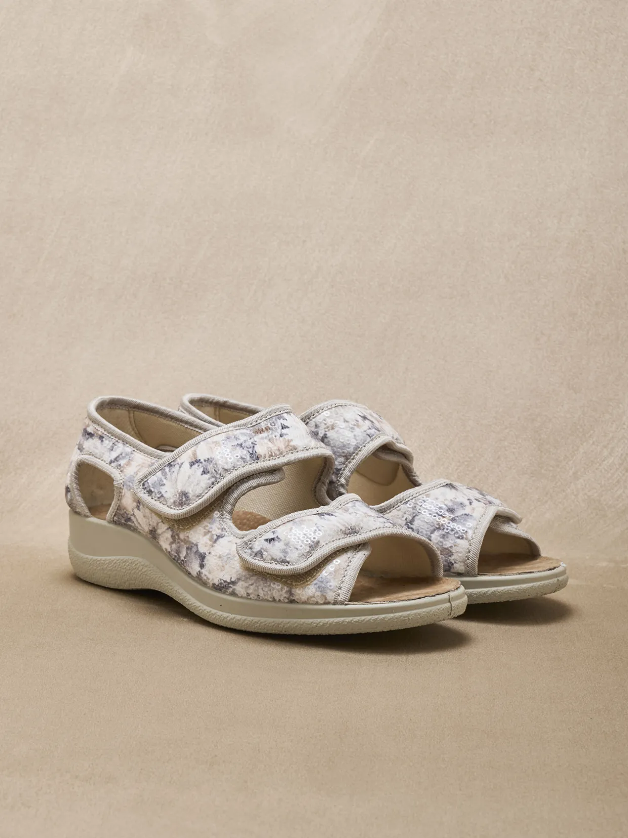 Femme Pédiconfort Sandales à scratchs ouverture totale