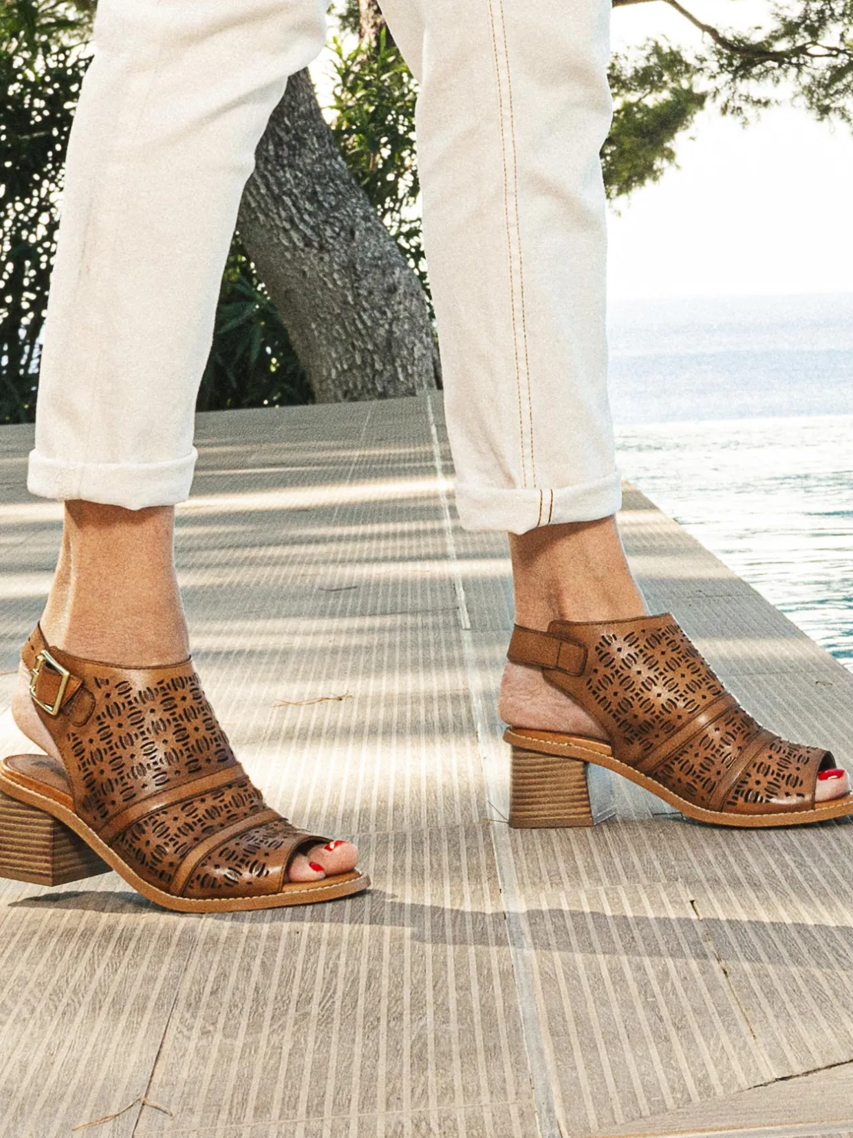 Femme Pédiconfort Sandales ajourées en cuir