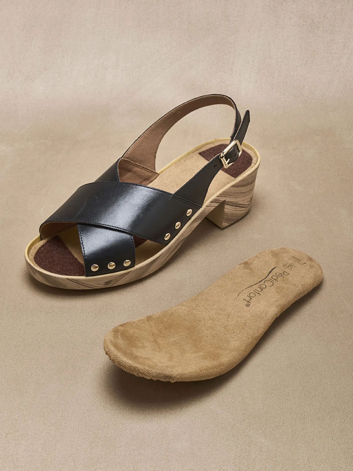 Femme Pédiconfort Sandales cuir détails clous