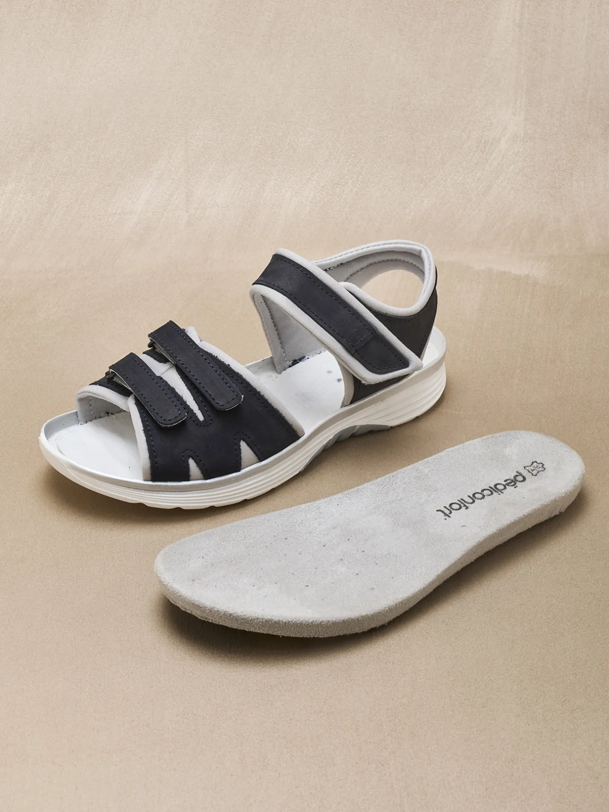 Femme Pédiconfort Sandales spécial marche à scratchs