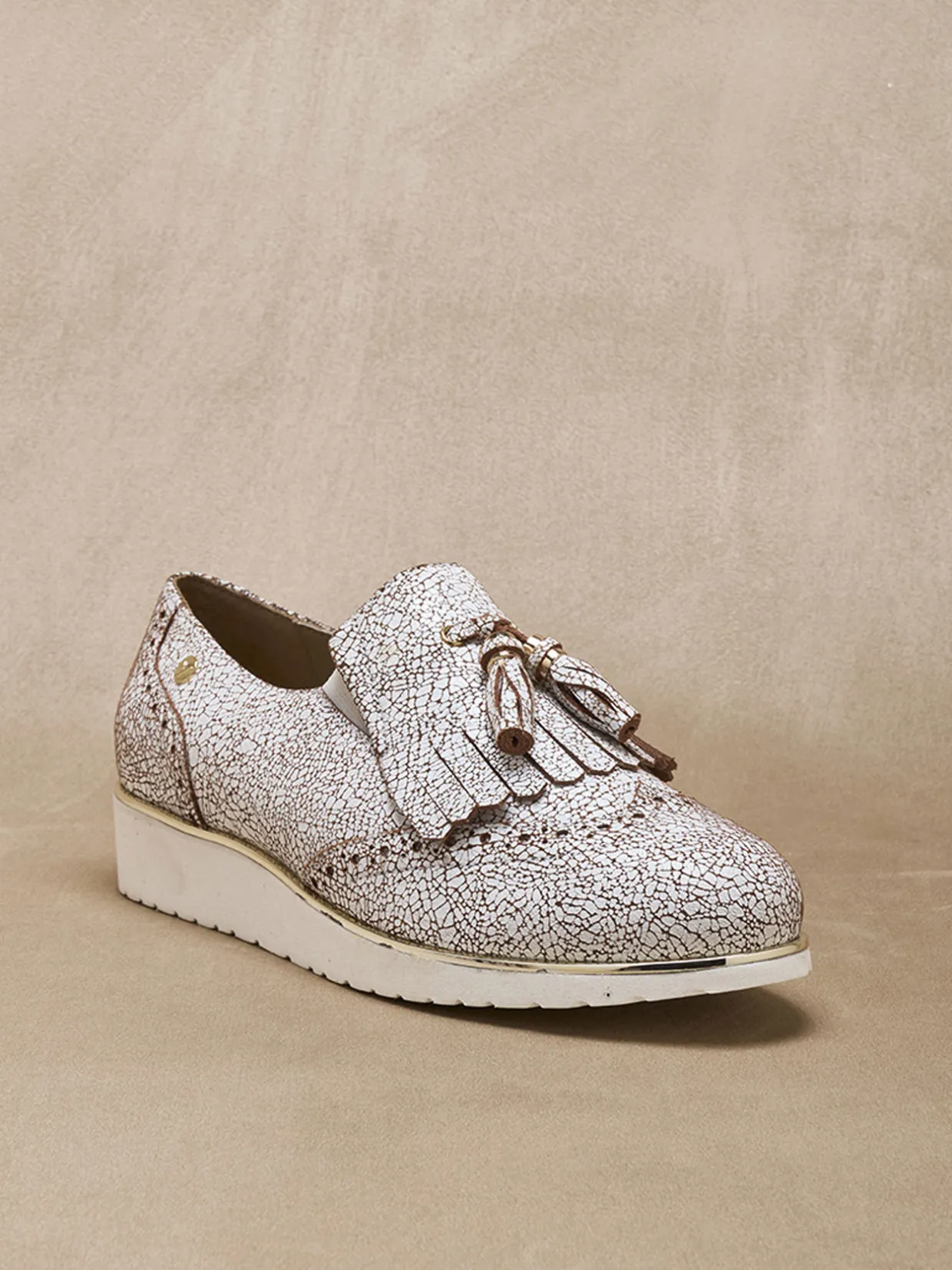 Femme Pédiconfort Sans-gêne à pompons élastiqués côtés