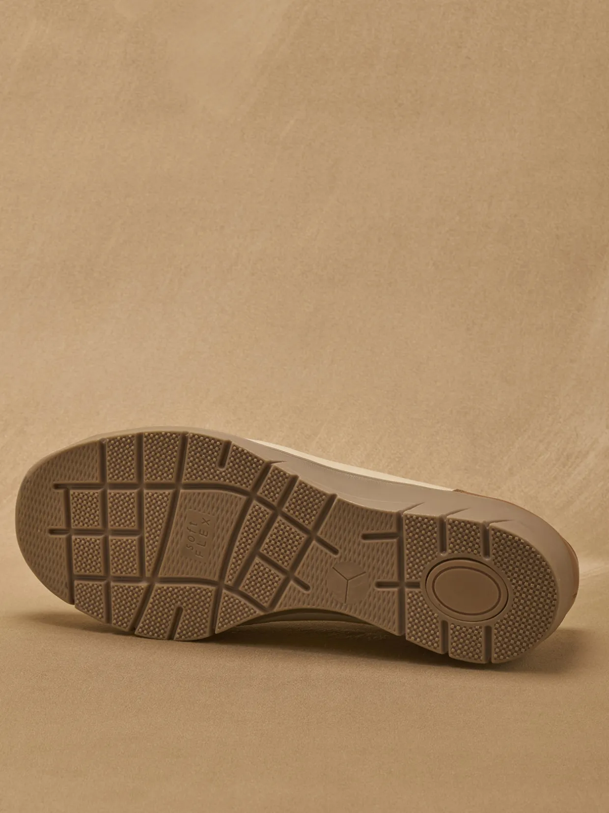 Femme Pédiconfort Sans-gêne zippés et élastiqués