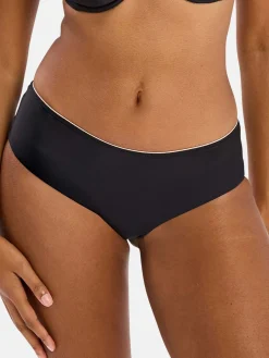 Sans Complexe Shorty Unseen