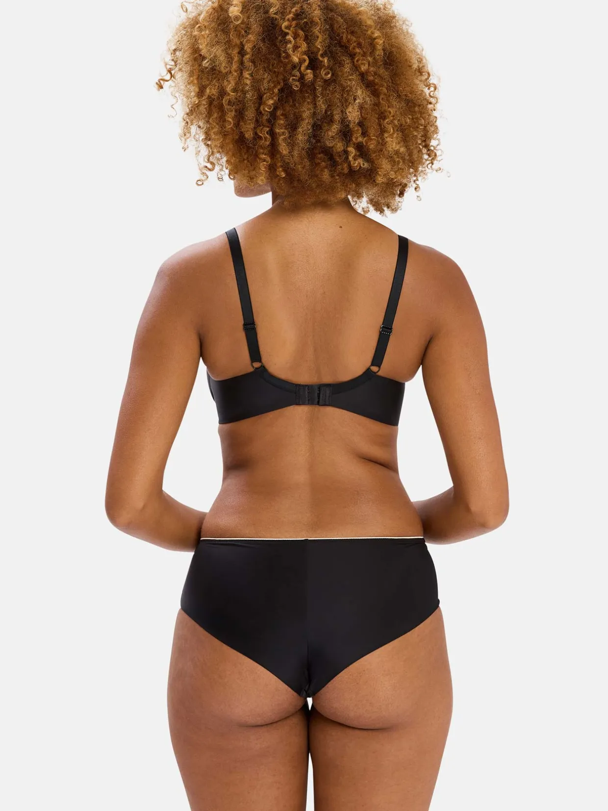 Sans Complexe Shorty Unseen