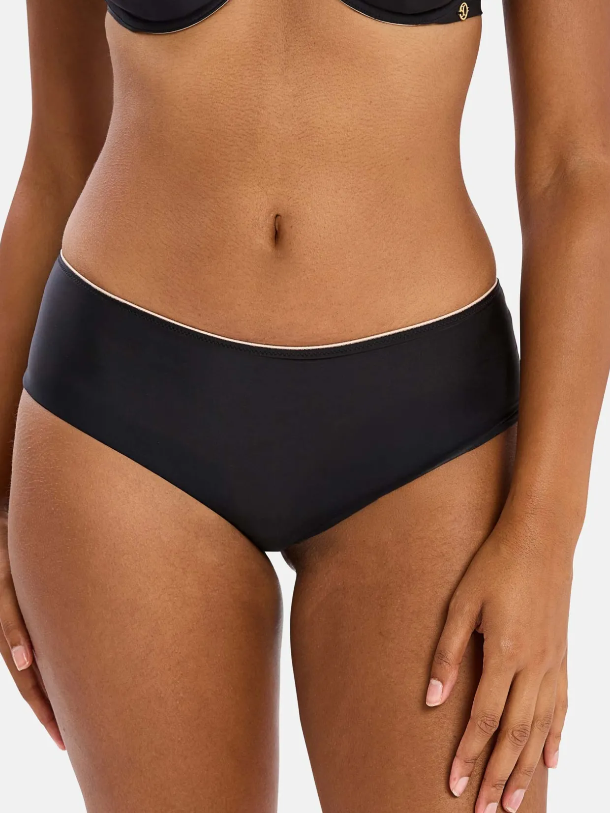 Sans Complexe Shorty Unseen