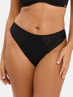 Sans Complexe Slip Perfect Curves