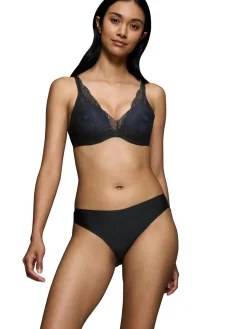 Triumph Soutien-gorge Body Make-Up Illusion Lace