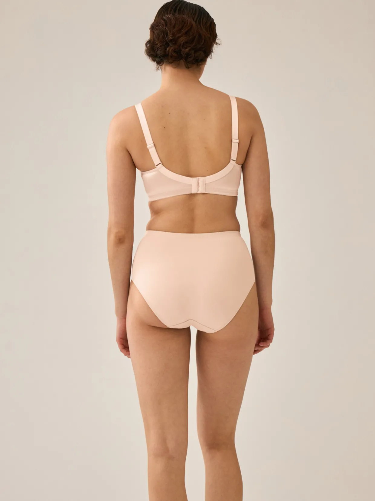 Naturana Soutien-gorge minimiseur Curve Hugger