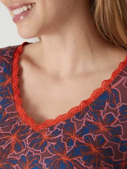 Femme Daxon Tee-shirt avec dentelle à l'encolure