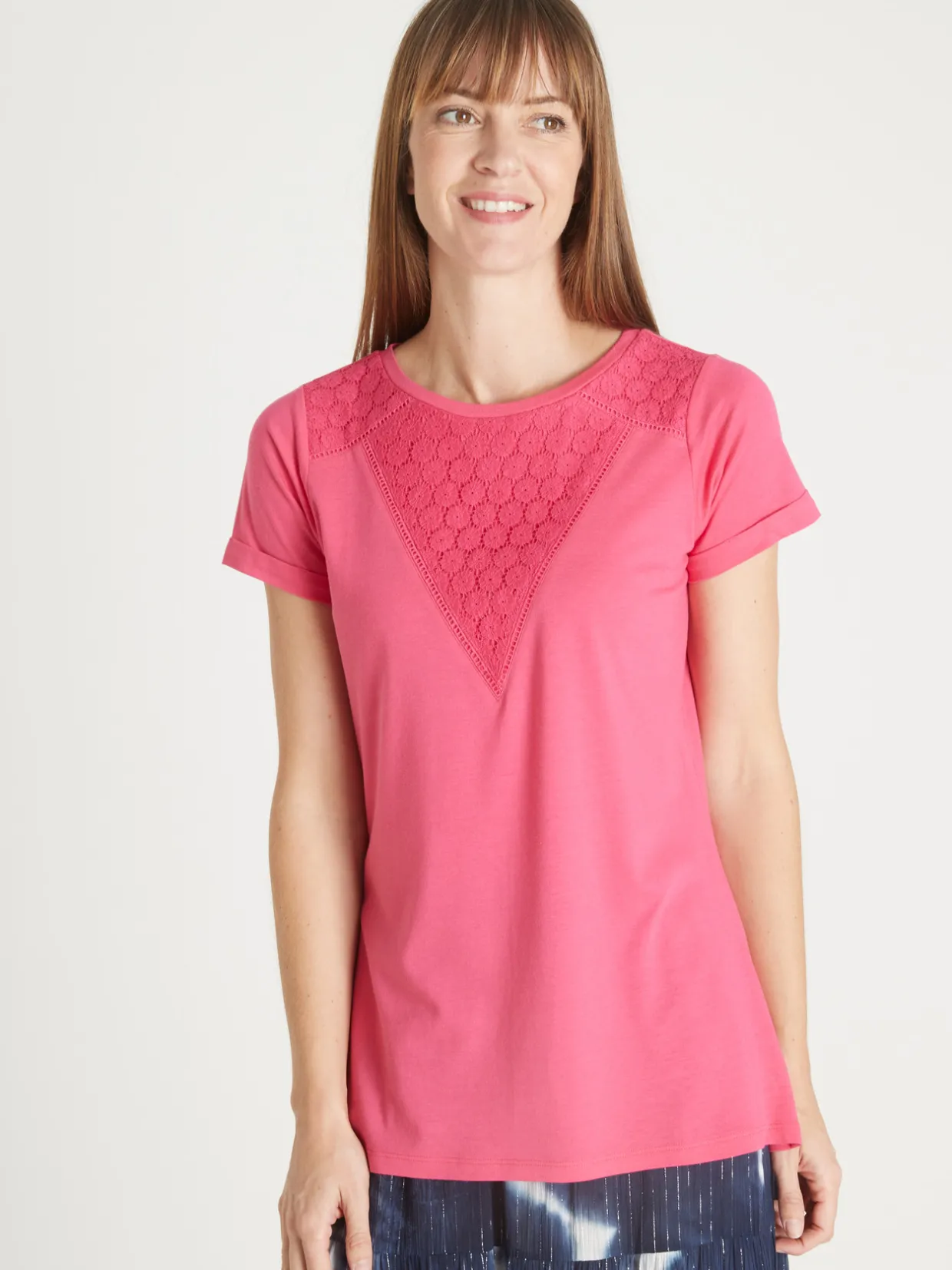 Femme Daxon Tee-shirt brodé col rond