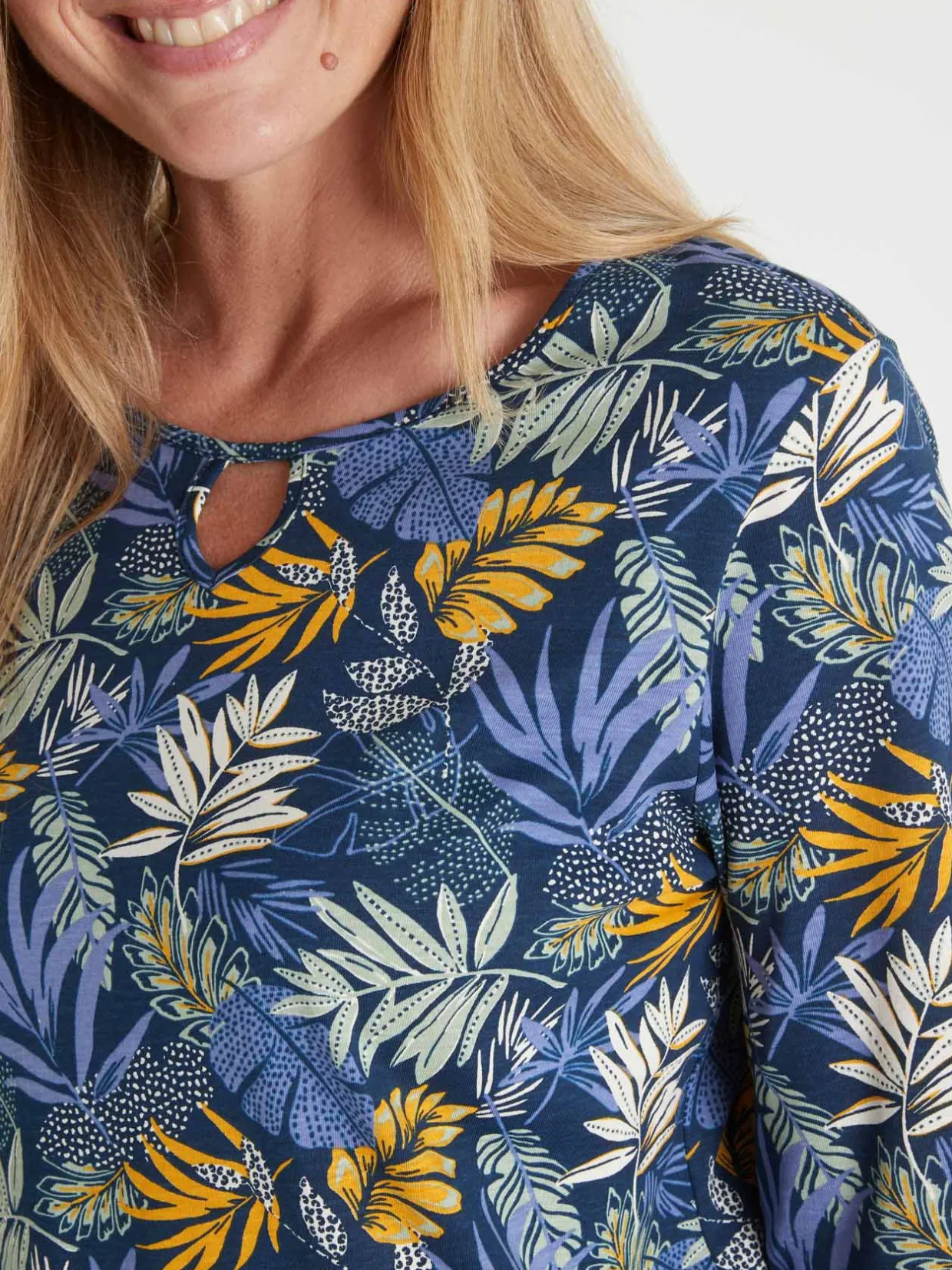 Femme Daxon Tee-shirt encolure fantaisie