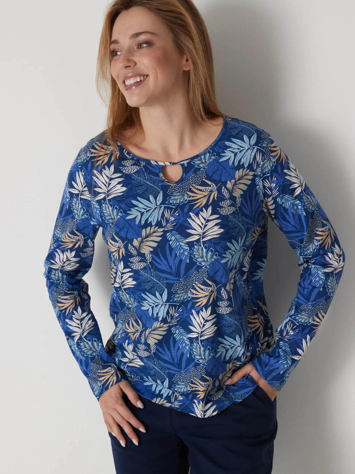 Femme Daxon Tee-shirt encolure fantaisie