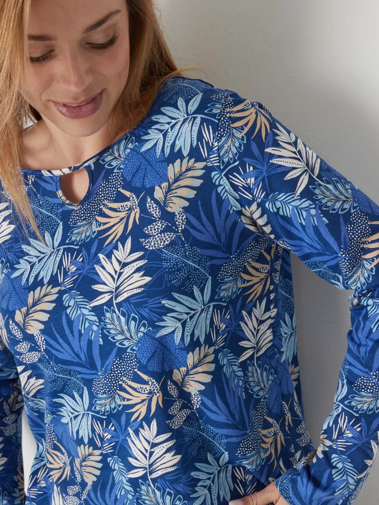 Femme Daxon Tee-shirt encolure fantaisie