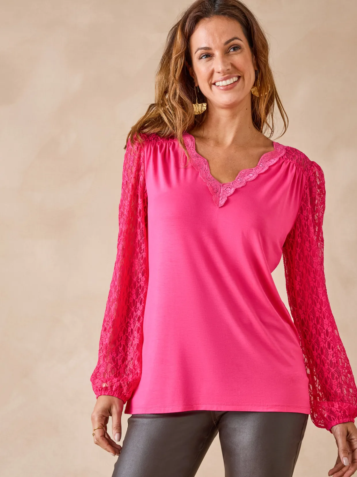 Femme Daxon Tee-shirt fantaisie avec dentelle