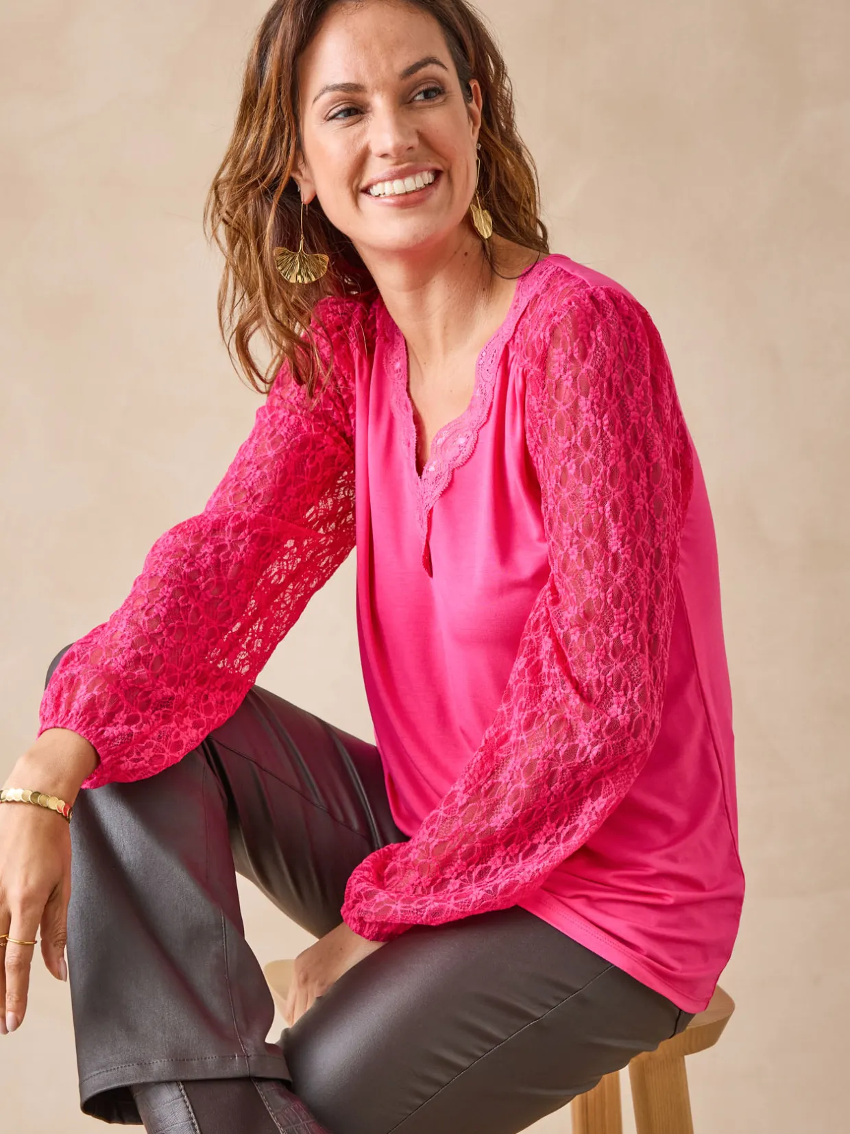 Femme Daxon Tee-shirt fantaisie avec dentelle