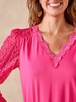 Femme Daxon Tee-shirt fantaisie avec dentelle