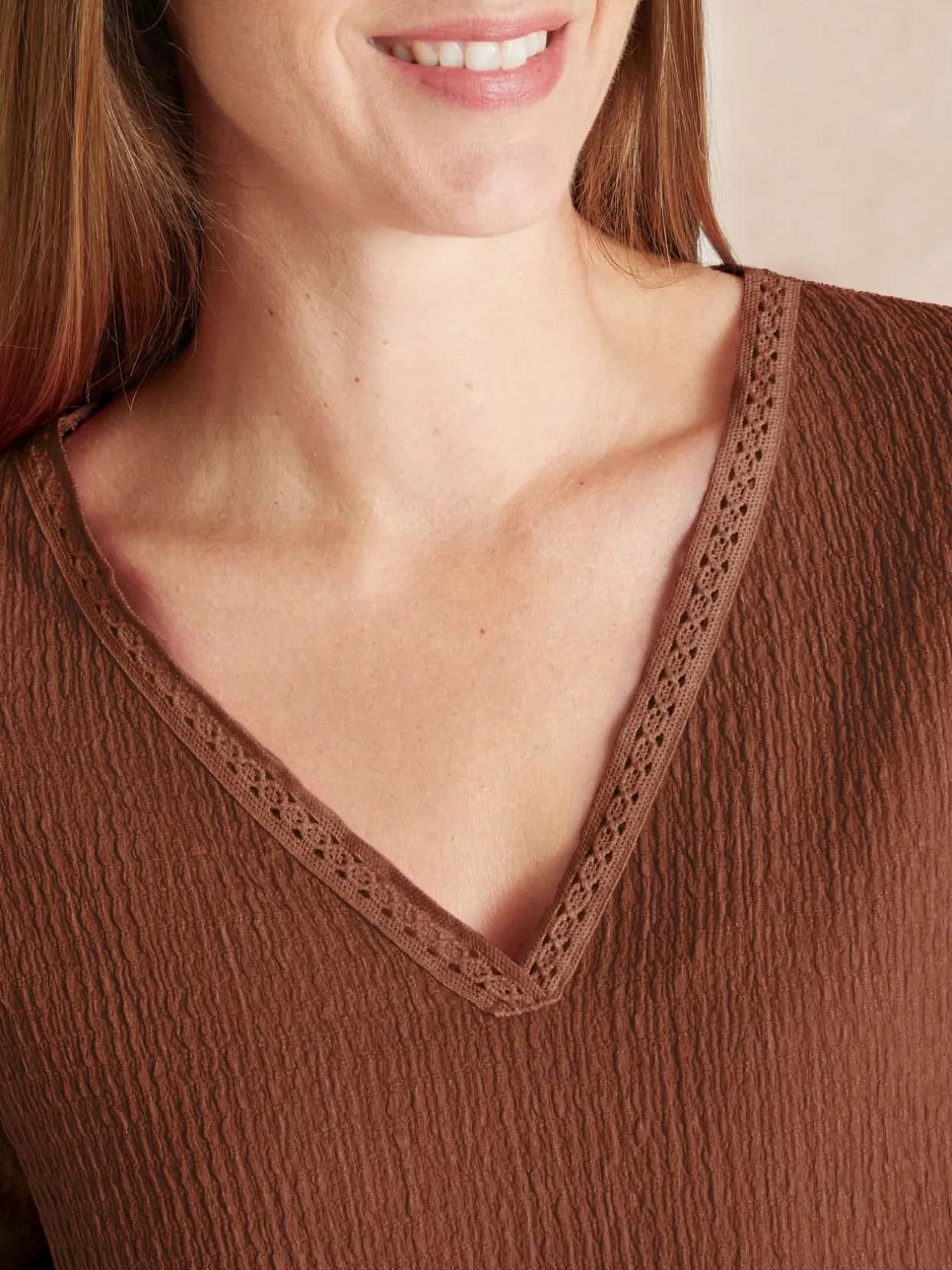 Femme Daxon Tee-shirt V galon fantaisie